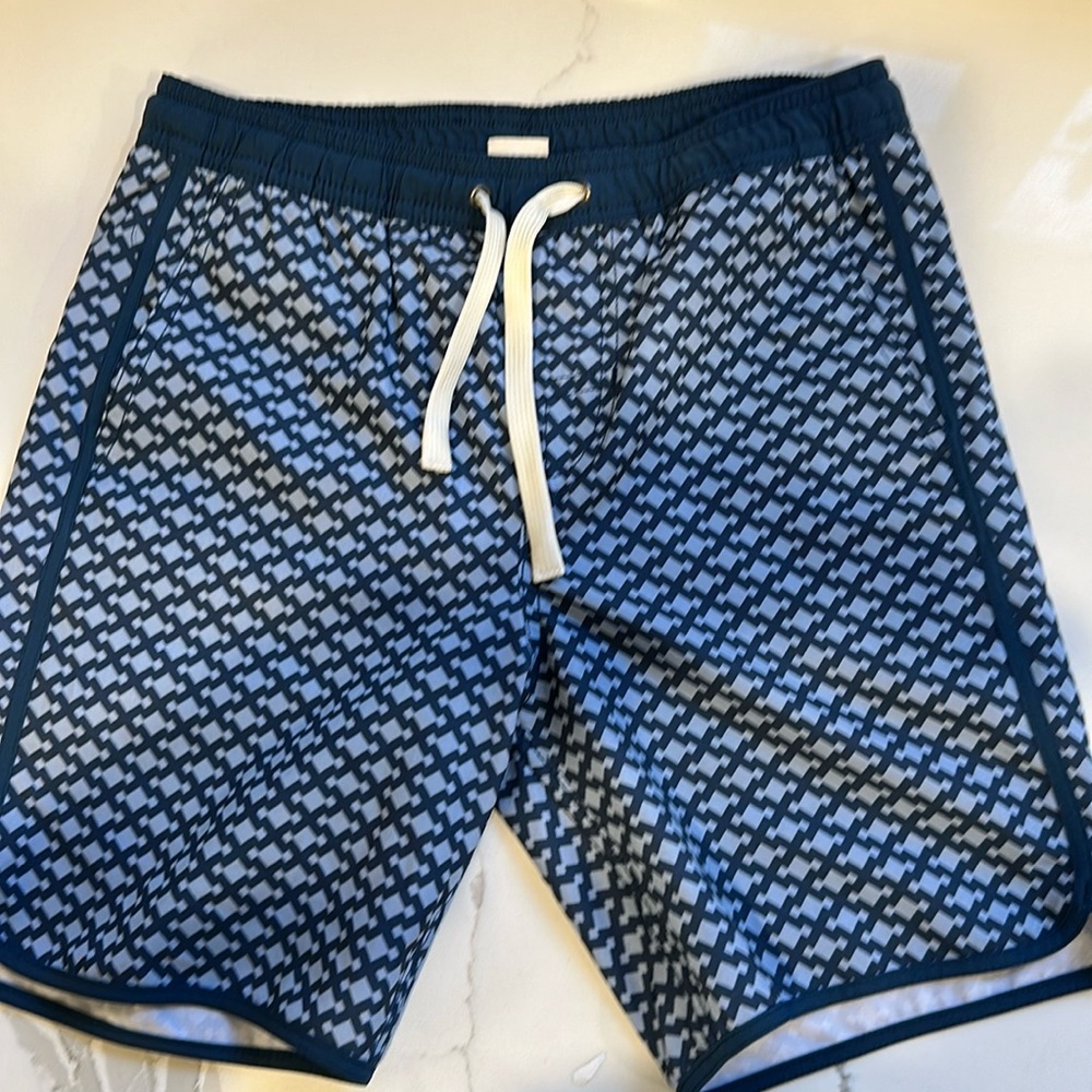 Boys Fair Harbor swimsuit, The Anchor, Mist Seaview, size M